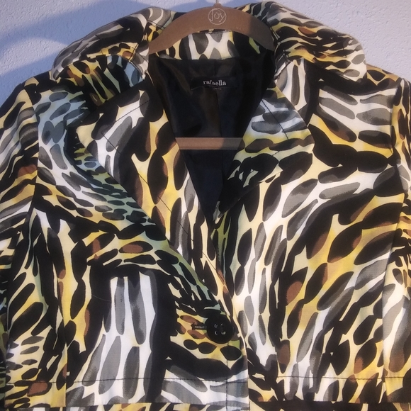 Tiger Print Blazer Rafaella Size Small Tiger Moms Ultimate Blazer! - Picture 4 of 12